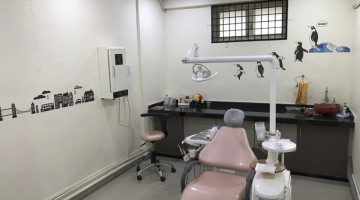 prajapati multispeciality dental clinic & implant 